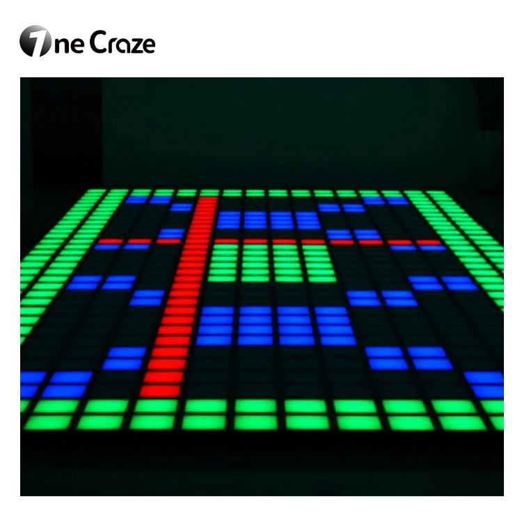 Jumping grid activation game for indoor venues